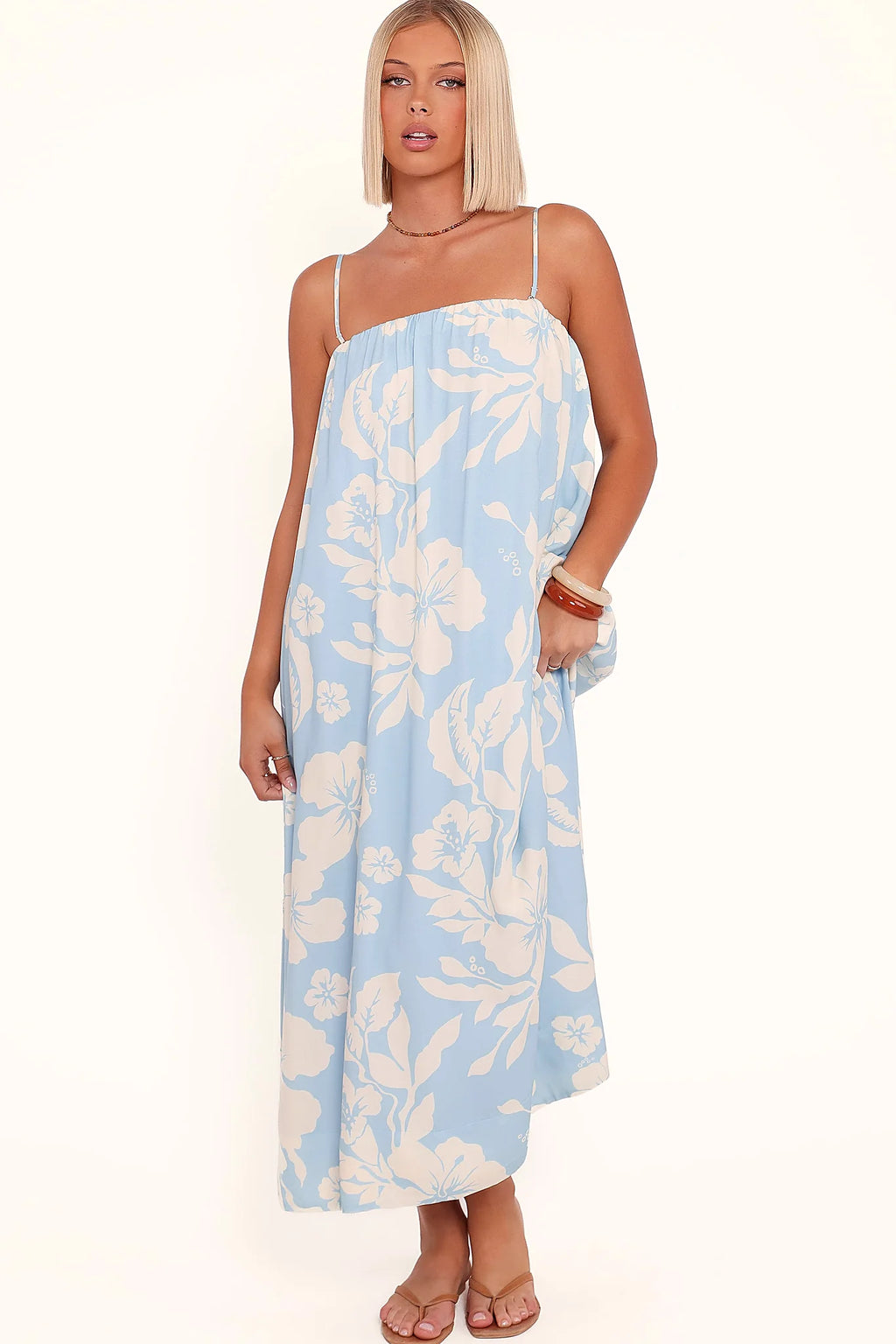 Straight elasticised neckline on the blue shift maxi