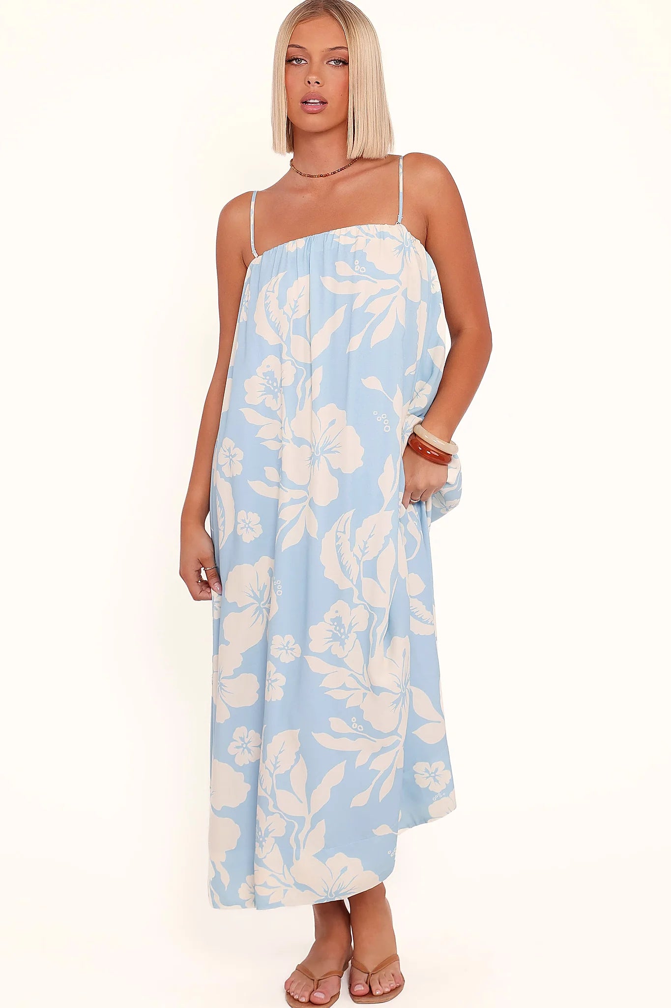 Straight elasticised neckline on the blue shift maxi