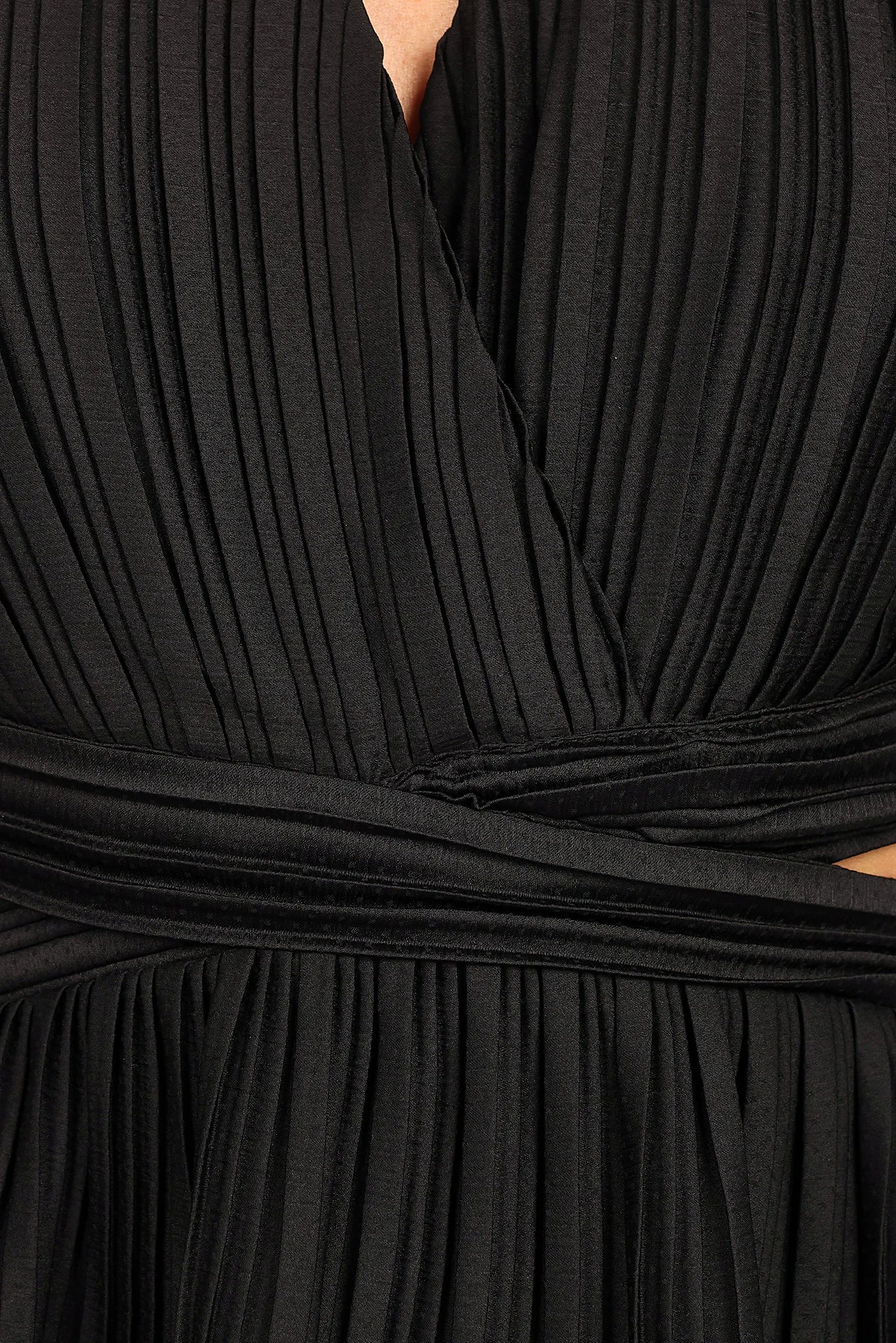 PIppa Long SLeeve Midi Dress - Black